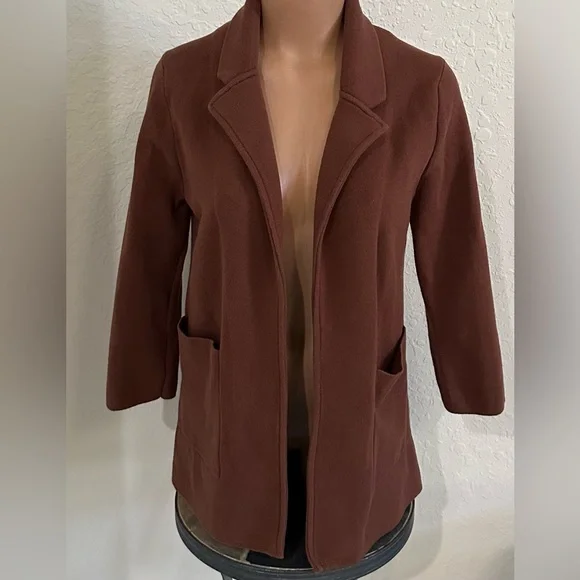 Quince 100% Organic Cotton Knit Blazer - Picture 9 of 11